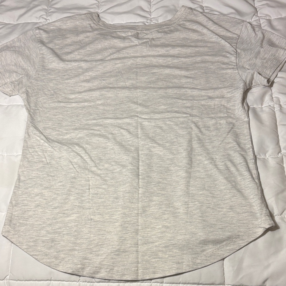 Rae Dunn Gray VACAY T-Shirt - Picture 7 of 7
